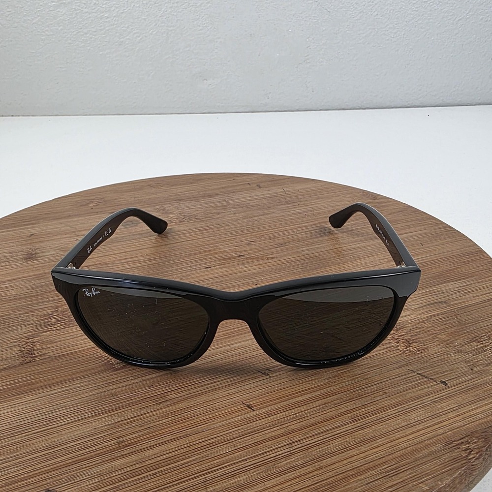 Ray-Ban RB 4184 Sunglasses Mens 54-17-145 Black Green Tinted Square Plastic